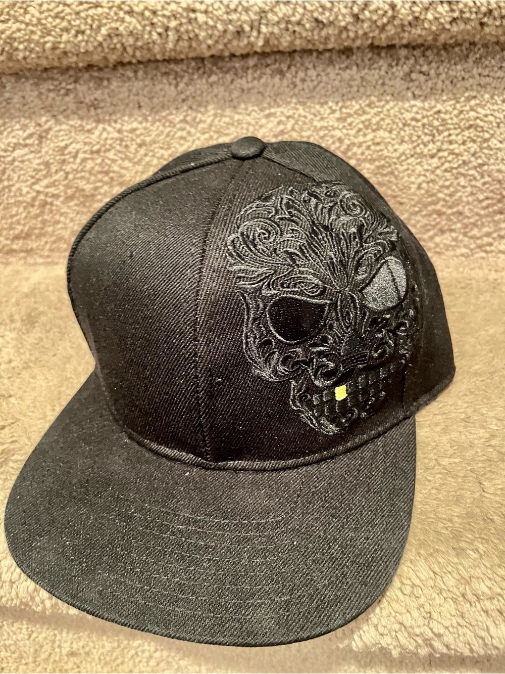 New King Baby Black Skull Embroidered Snapback Hat - Rare, beautiful!, pricey.